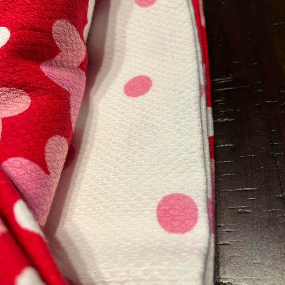 Kate Spade New York Red and Pink Heart Kitchen Towels and Mini Mitts